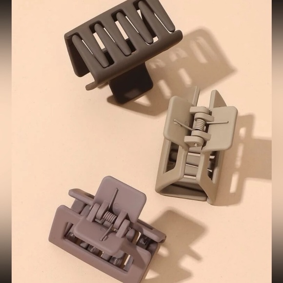 Square Claw Clips - Picture 2 of 3